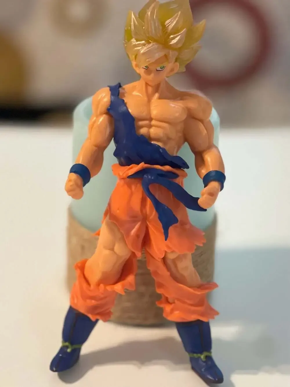 Dragon Ball Z Super Saiyan Goku Action Figure, NWOT, 7